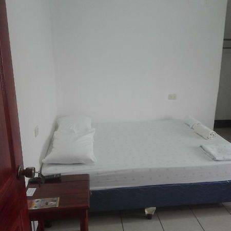 Hostal Don Frank سان كارلوس المظهر الخارجي الصورة